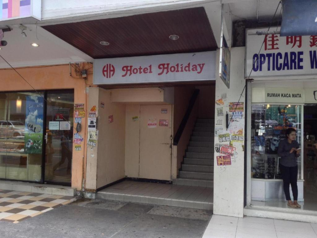 Hotel Holiday Kota Kinabalu Esterno foto